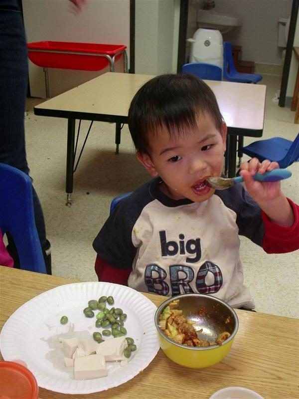 lunch time at preschool